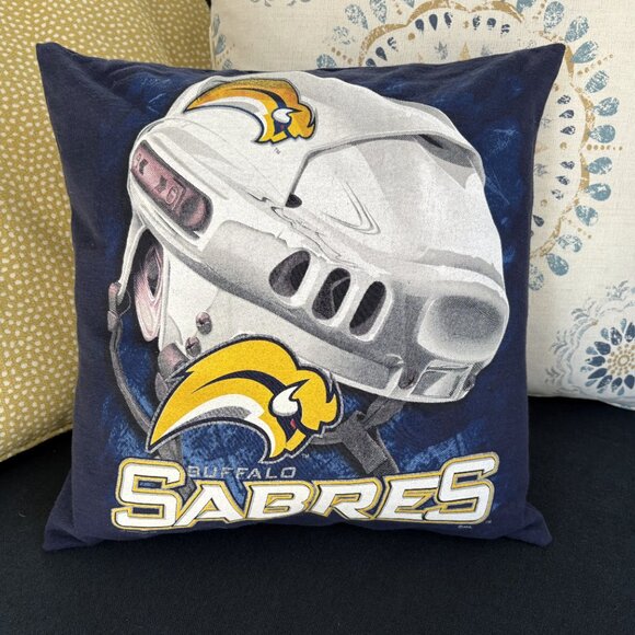 Buffalo Sabres NHL Hockey handmade 16 x 16 upcycled T shirt throw pillow cover - Picture 7 of 10